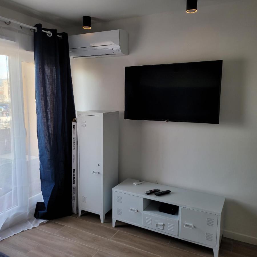 Апартаменты Studio Gare Saint Charles 7Eme 10 Mns Vieux Port Марсель Экстерьер фото